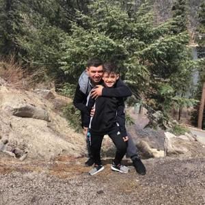 Meet your Posher, Manuel